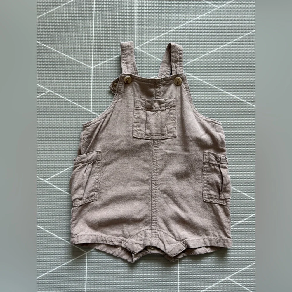 Cotton On|Baby gender neutral tan linen Romper Overalls•••Boho summer style 3/6M